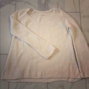 White long sleeve sweater by Lou&Grey size M